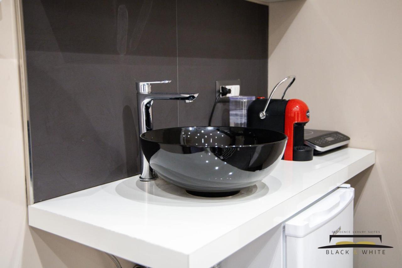 Residence Black & White Napoli Ngoại thất bức ảnh